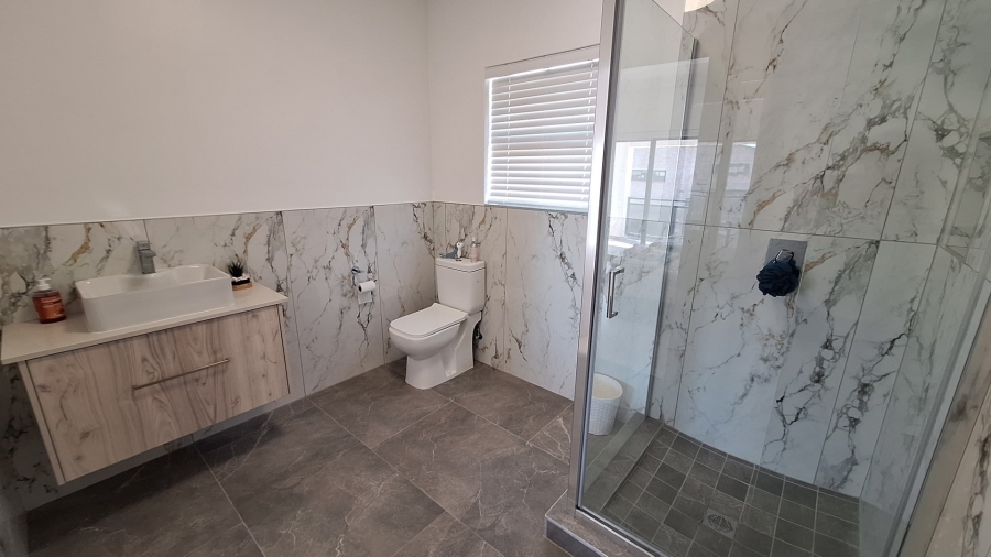 3 Bedroom Property for Sale in Dwarskersbos Western Cape